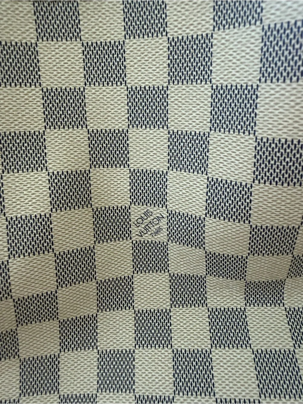 Louis Vuitton Artsy MM Damier Azur Handbag/Tote